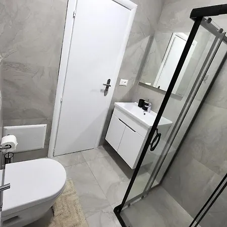 Privacy Comfortable Hospitality * Tirana